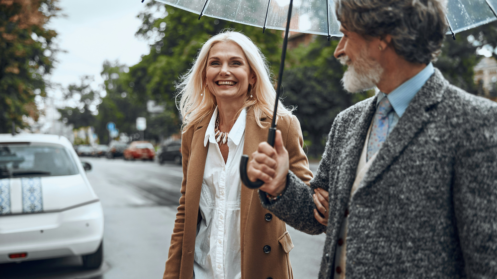 What to Do When Your Hearing Aids Get Wet in the Rain | Sound Advice
